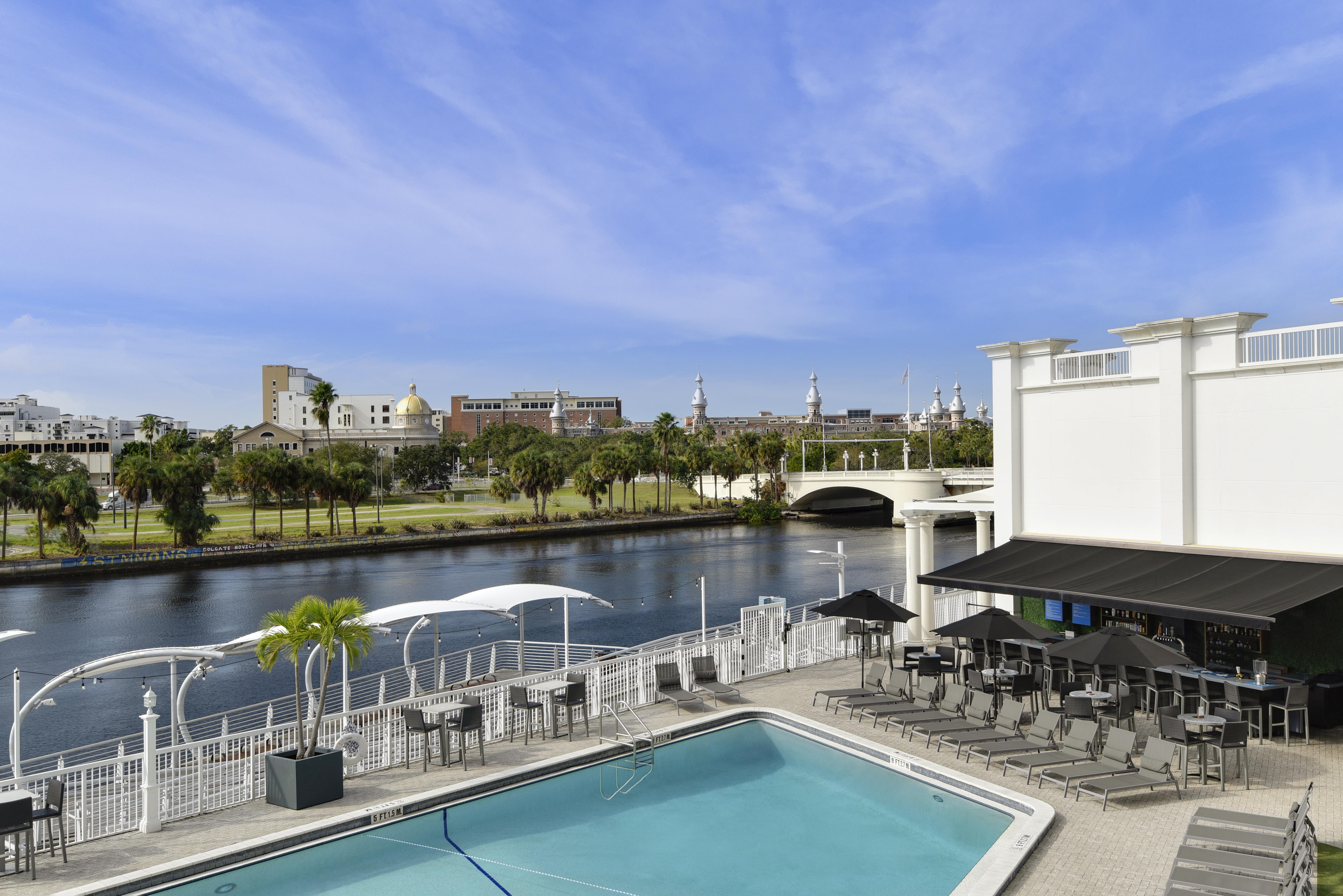 Hotel Tampa Riverwalk Exterior photo